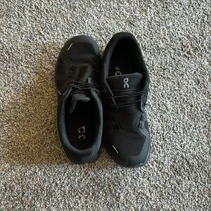 LIKE NEW! On Cloud 5 women’s shoes